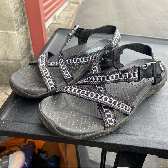 Skechers Outdoor Lifestyle Women’s Black White Strappy Sport Sandals Size 9 - Picture 8 of 11